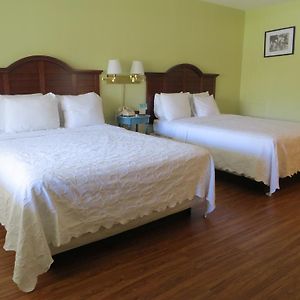Chambre Standarde Lit Queen-Size